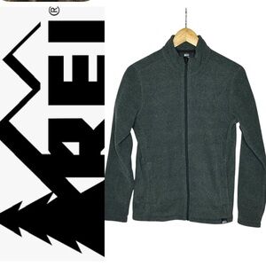 New Condition Boys REI Lightweight Gray Zip Front Fleece Jacket XL 18